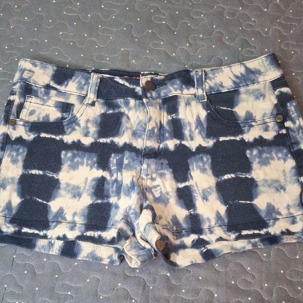 Red Camel Tie-Dye Jean Shorts